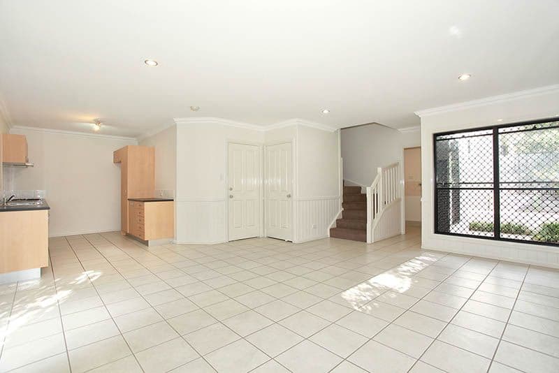  53 Hunter Street, GREENSLOPES QLD 4120, Greenslopes - Thumbnail 3