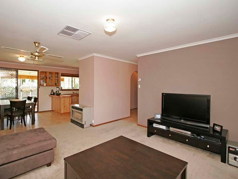 41 Malbeck Drive, REYNELLA EAST SA 5161, Reynella East - Thumbnail 2