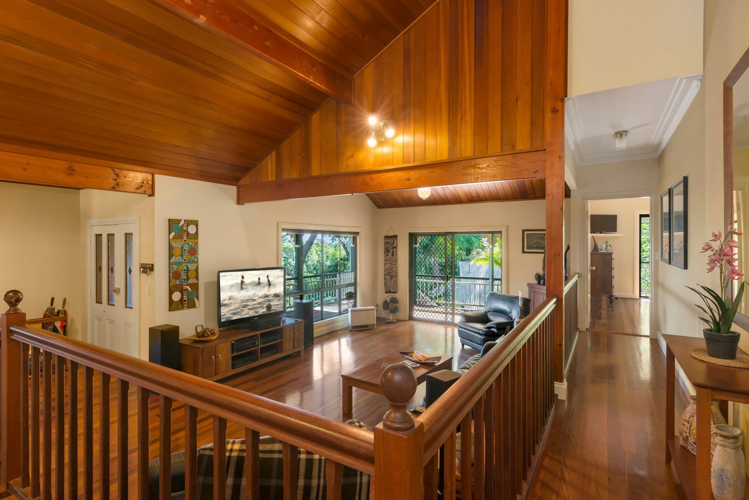 30 Jamberoo Court, Tallebudgera QLD 4228, Tallebudgera - Thumbnail 3