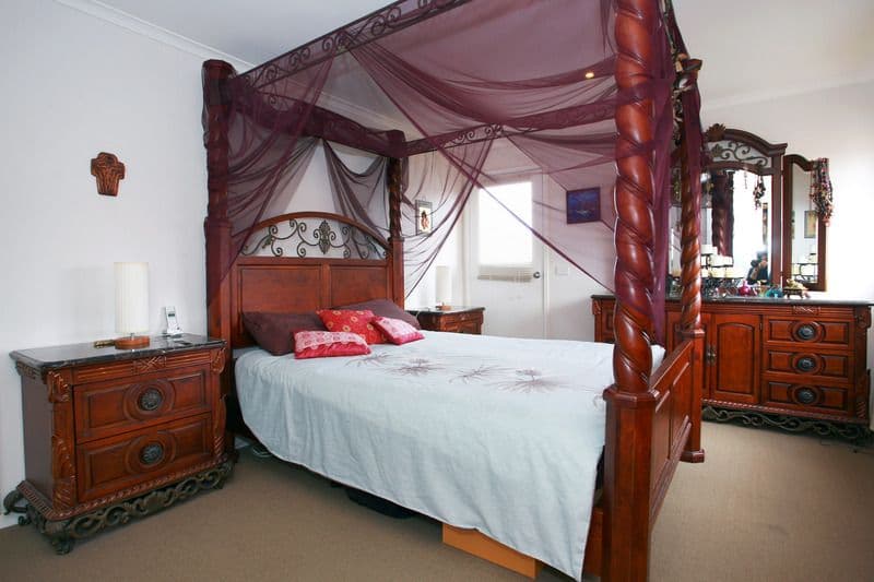 114 John Fawkner Drive, ENDEAVOUR HILLS VIC 3802, Endeavour Hills - Thumbnail 5