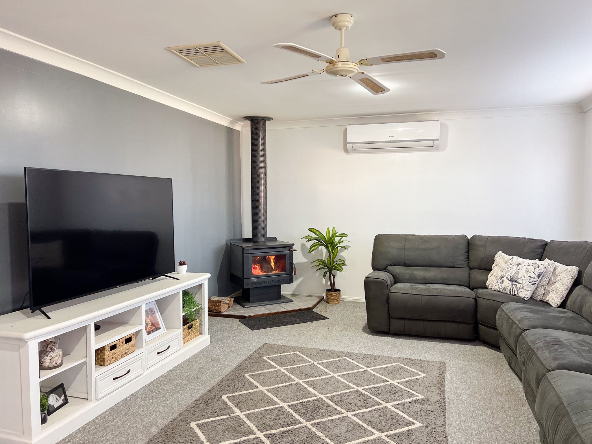 7 Mimosa Road, Parkes NSW 2870, Parkes - Thumbnail 4