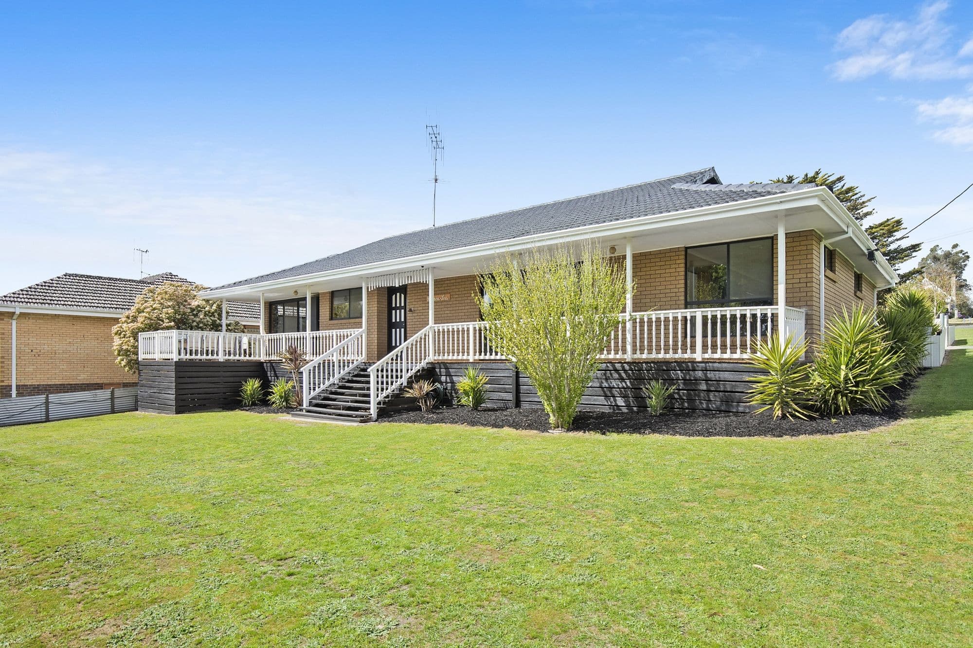 115 Neill Street, Beaufort VIC 3373, Beaufort - Image 1