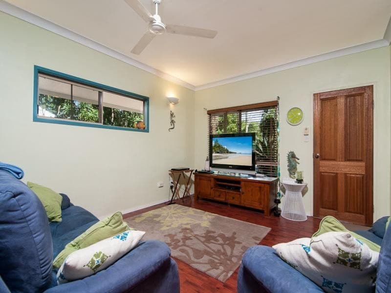 11 Albatross Close, COOYA BEACH QLD 4873, Cooya Beach - Thumbnail 3