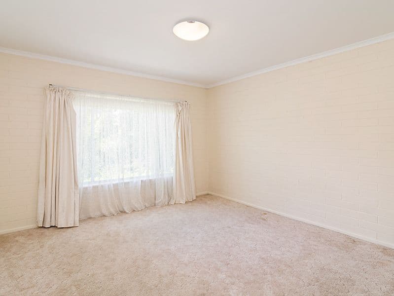 17 Cameron Road, MOUNT BARKER SA 5251, Mount Barker - Thumbnail 5