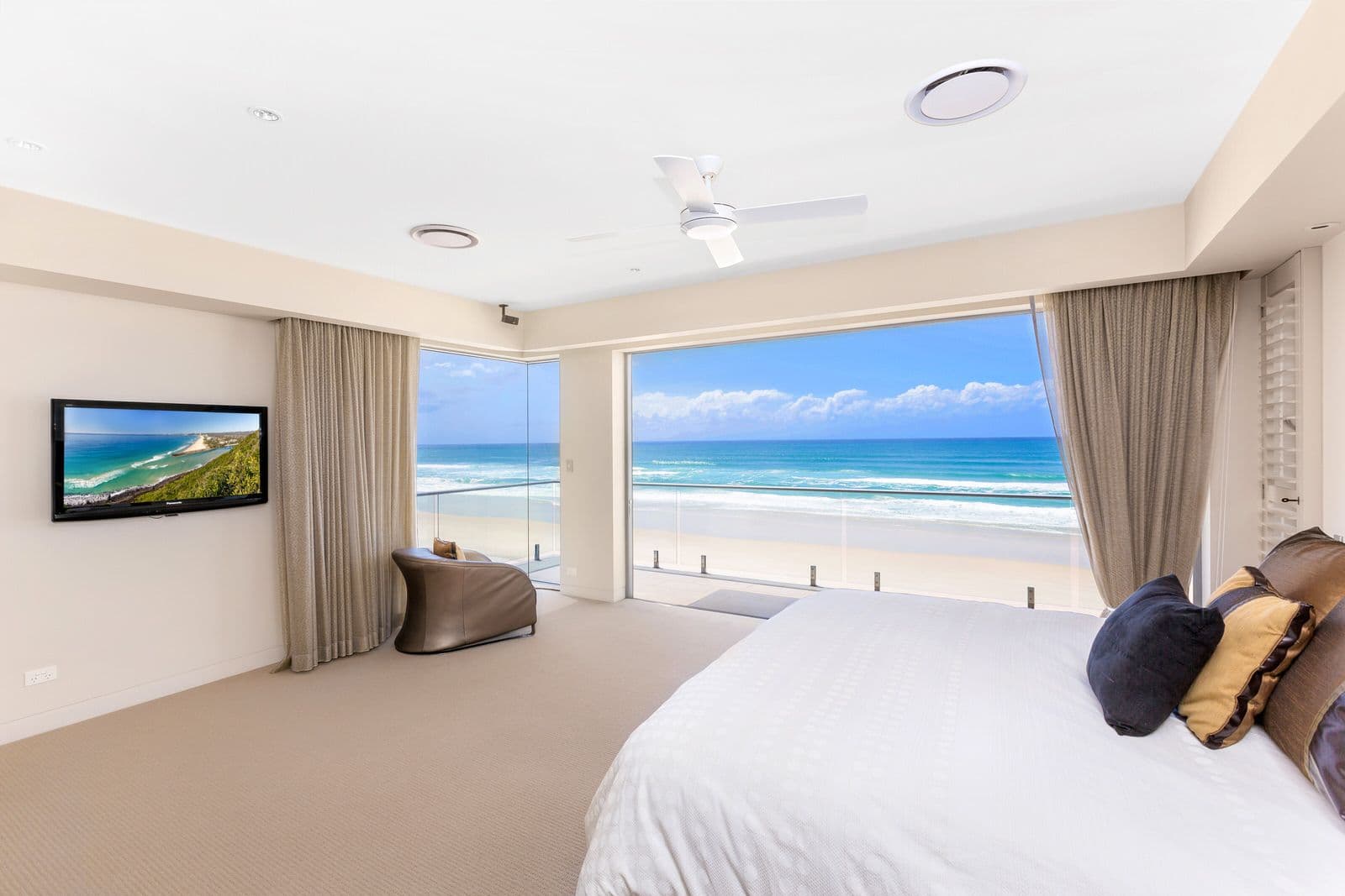 225 Jefferson Lane, Palm Beach QLD 4221, Palm Beach - Thumbnail 7