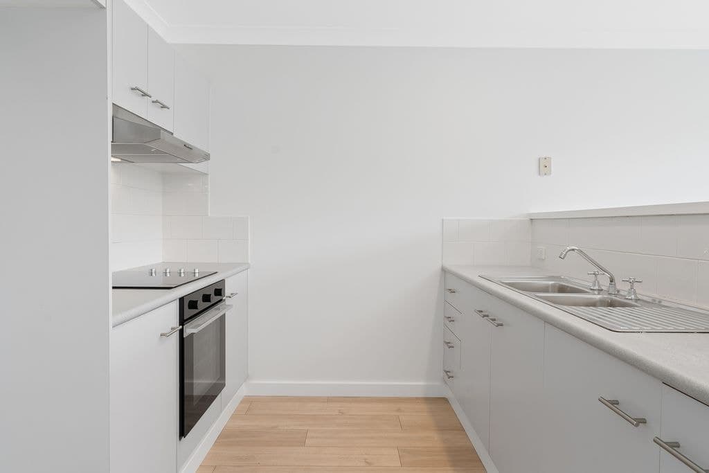 5B Woodview Avenue, Lisarow - Thumbnail 2