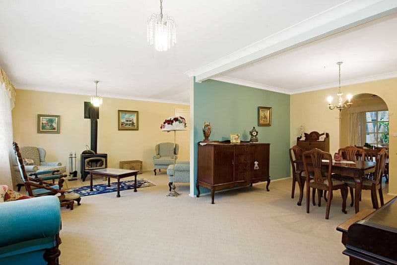 4  Kathleen Avenue, CASTLE HILL NSW 2154, Castle Hill - Thumbnail 3