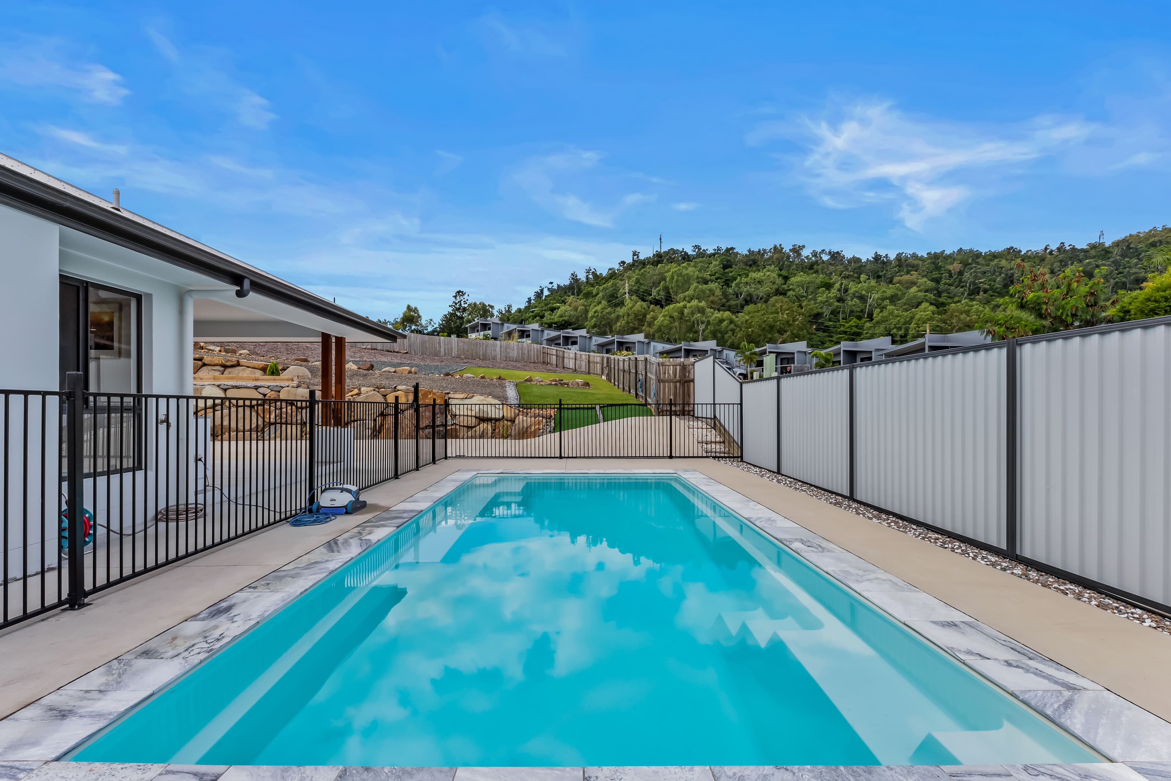 17 Altmann Avenue, Cannonvale QLD 4802, Cannonvale - Thumbnail 4
