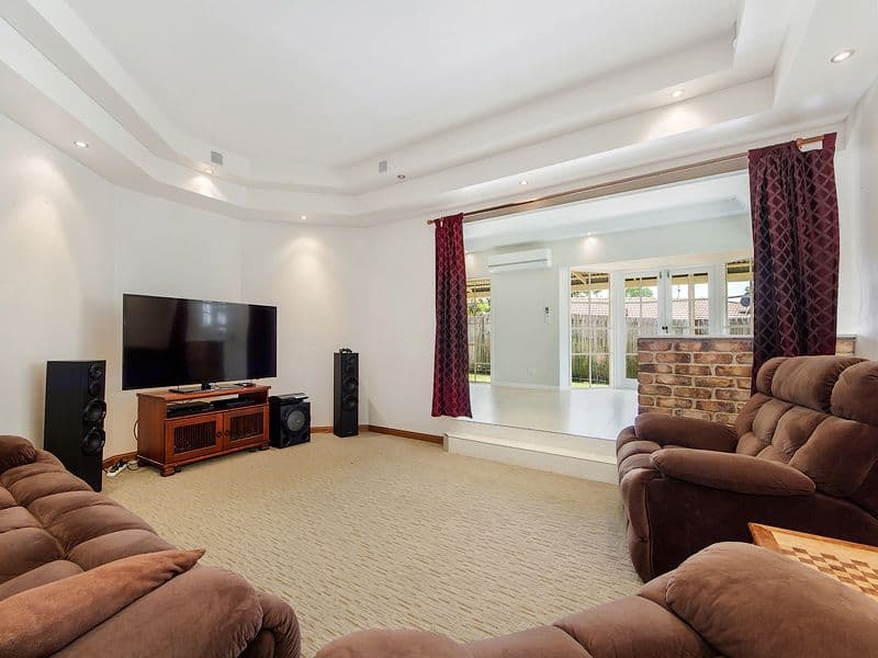 3 Texas Court, OXENFORD QLD 4210, Oxenford - Thumbnail 3