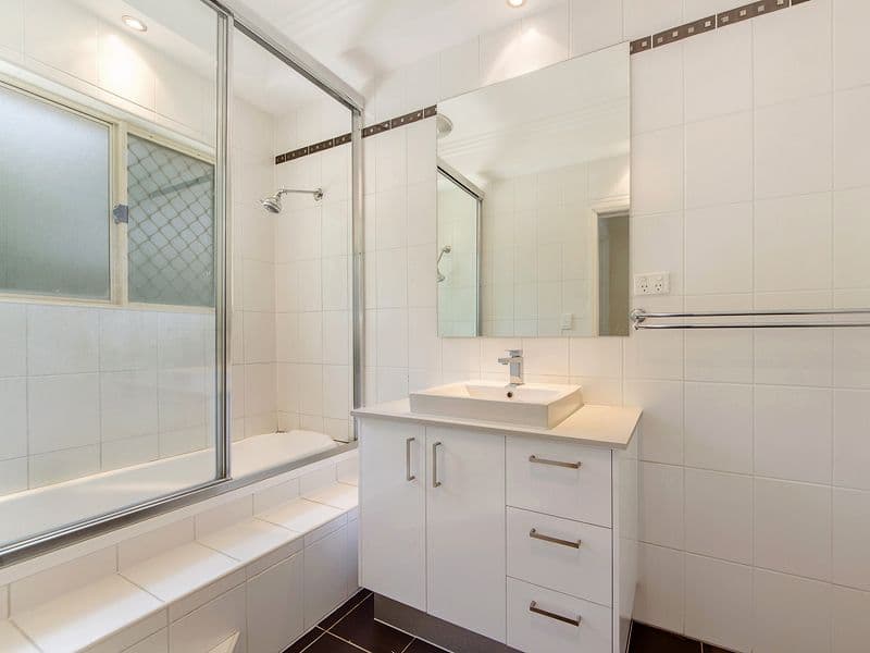3 Texas Court, OXENFORD QLD 4210, Oxenford - Thumbnail 8