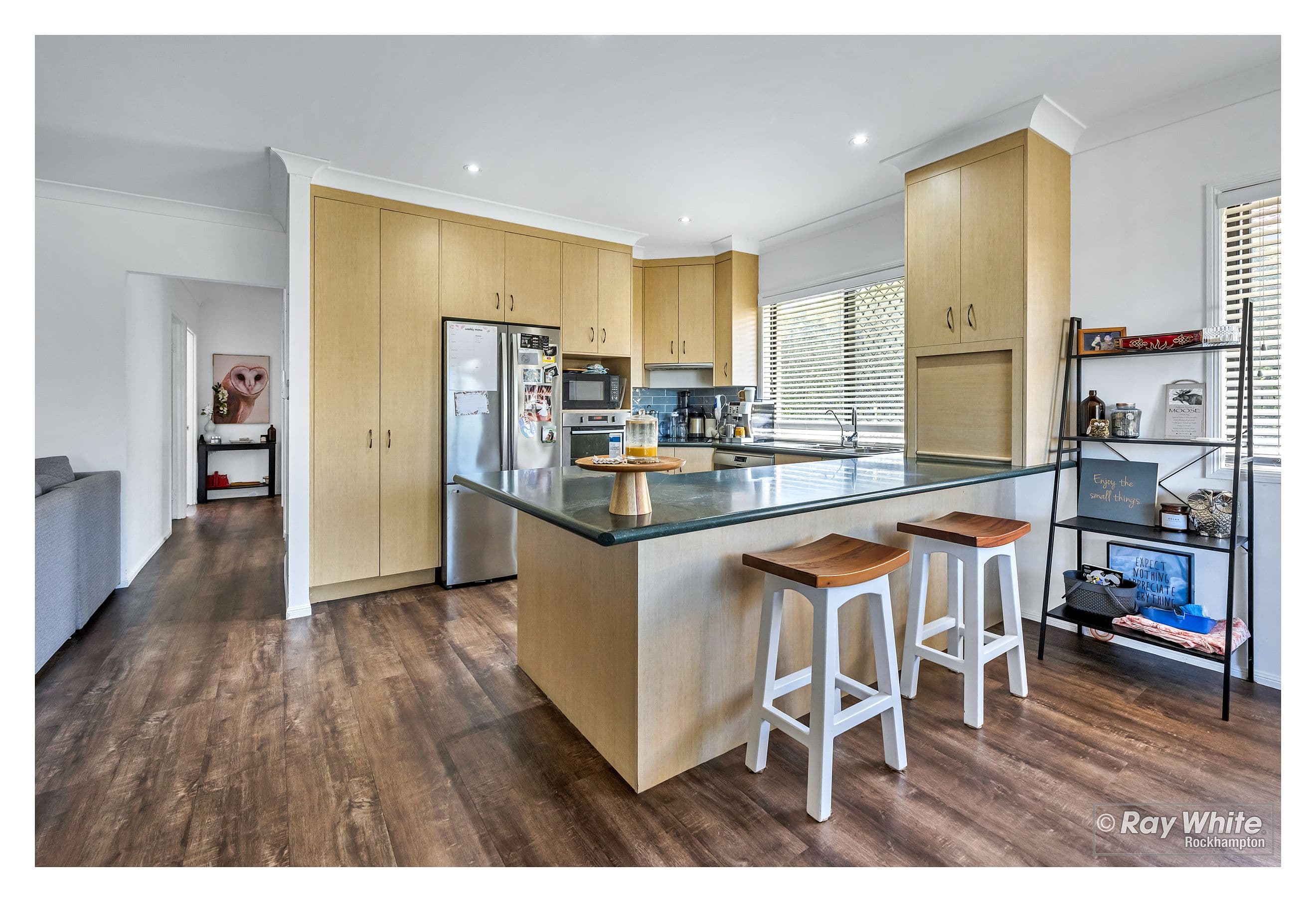 1 Emily Court, Norman Gardens QLD 4701, Norman Gardens - Thumbnail 3