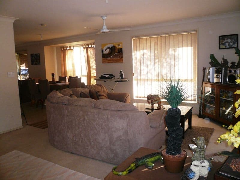 2 Maidstone Place, PARKWOOD QLD 4214, Parkwood - Thumbnail 3
