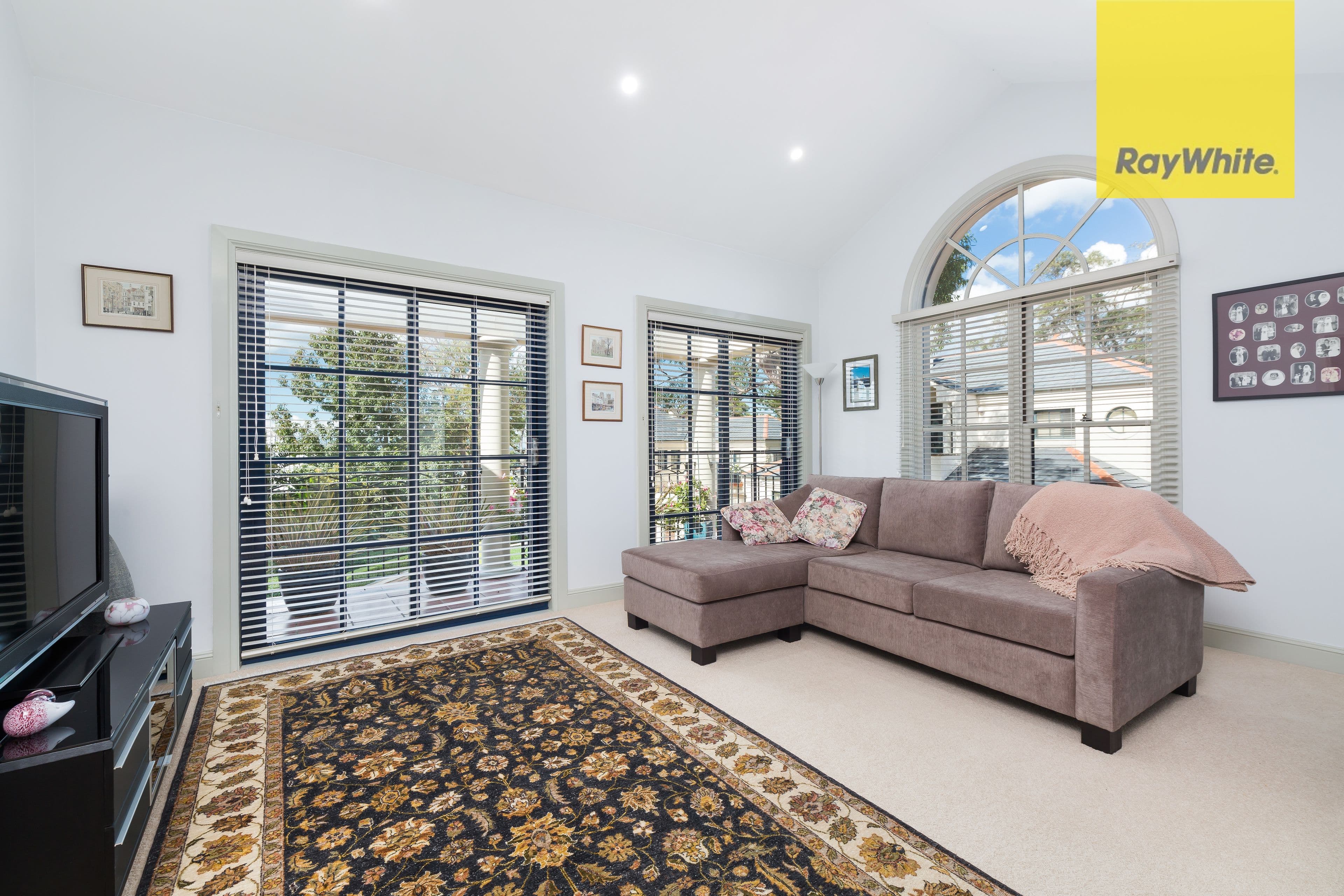 2 Matthew Flinders Place, Burraneer - Thumbnail 4