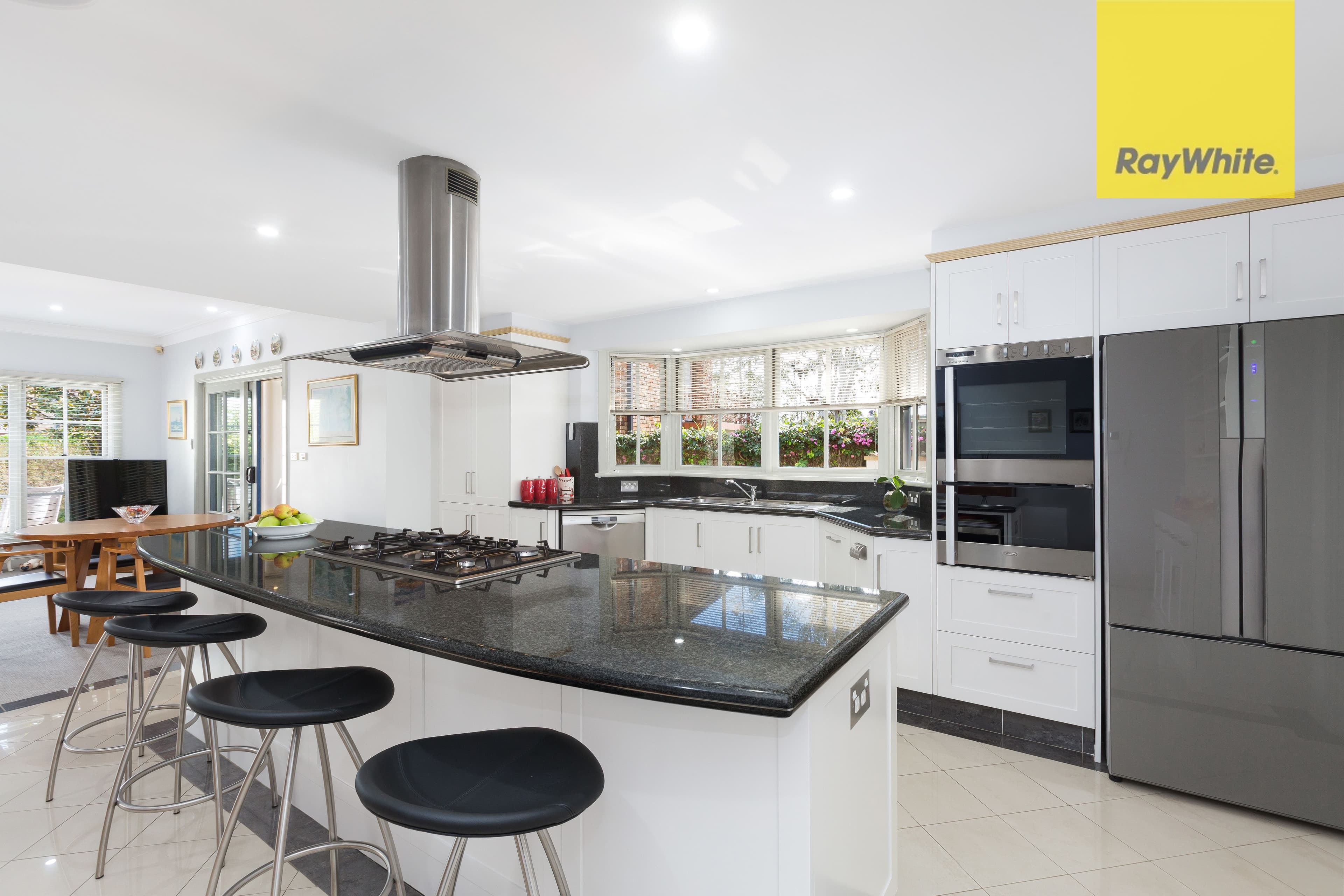 2 Matthew Flinders Place, Burraneer - Thumbnail 5