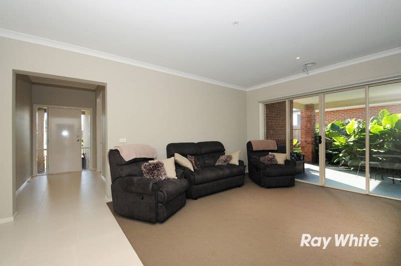 9 Walmac Close, TOORADIN VIC 3980, Tooradin - Thumbnail 3