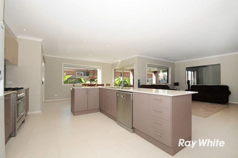 9 Walmac Close, TOORADIN VIC 3980, Tooradin - Thumbnail 5