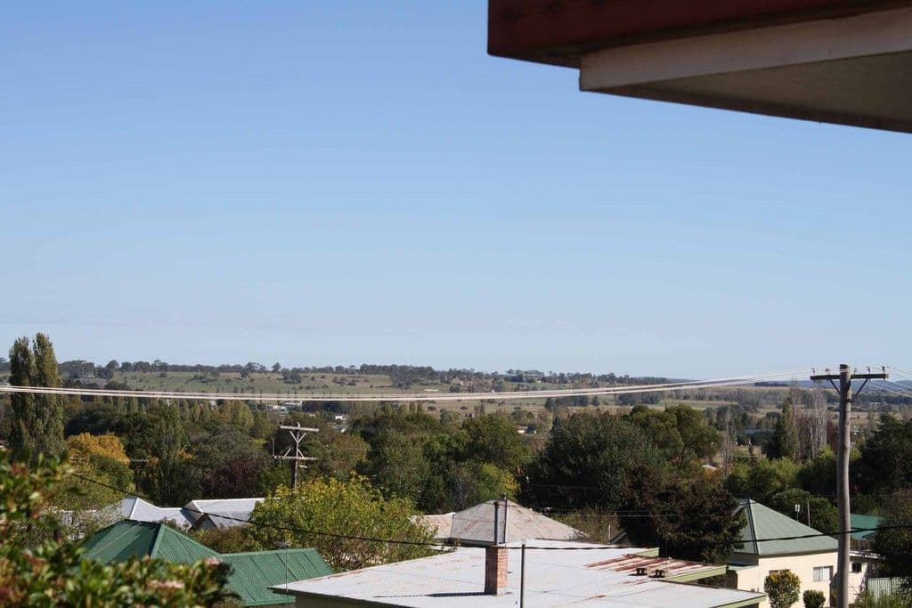 3 Bates Avenue, GLEN INNES NSW 2370, Glen Innes - Thumbnail 4