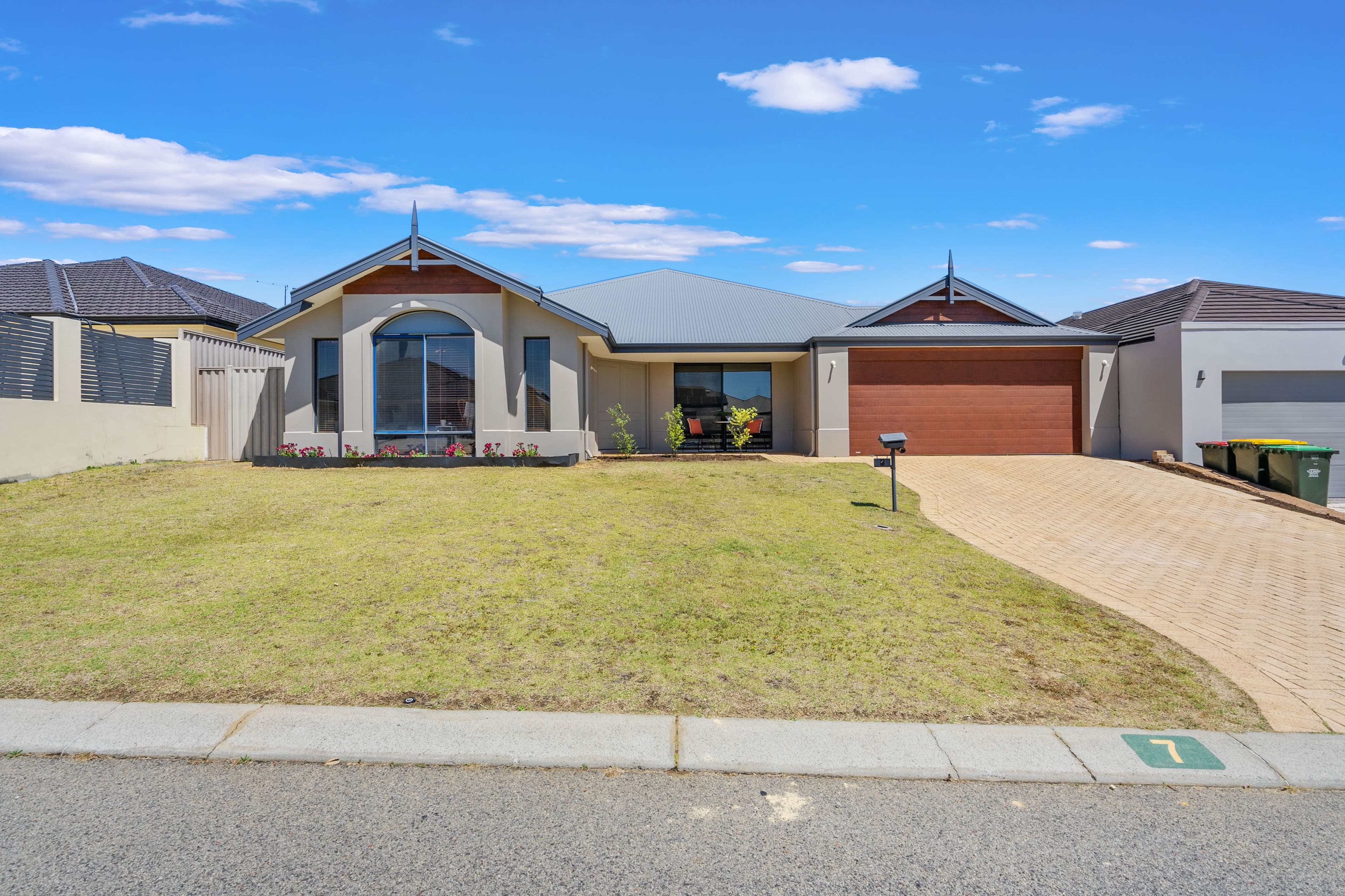 7 Goldsmith Way, Darch WA 6065, Darch - Thumbnail 2