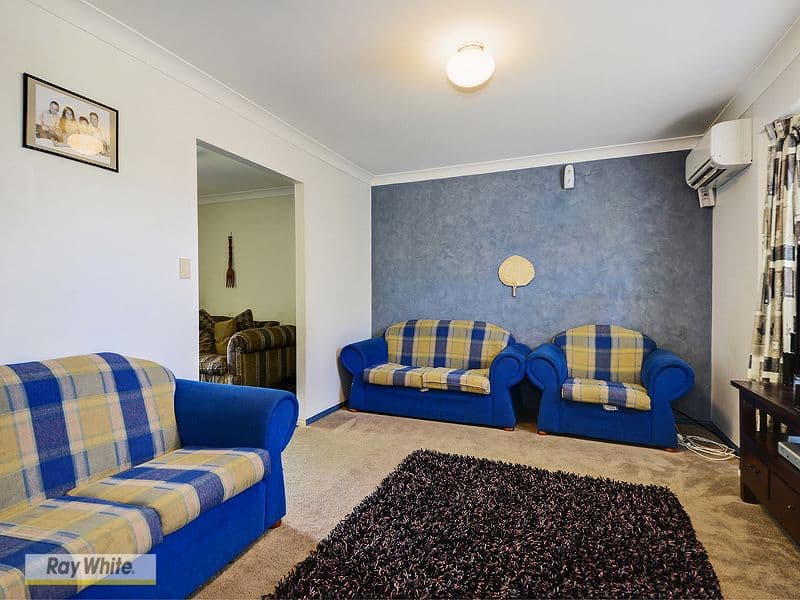 35 Brisbane Crescent, DECEPTION BAY QLD 4508, Deception Bay - Thumbnail 4