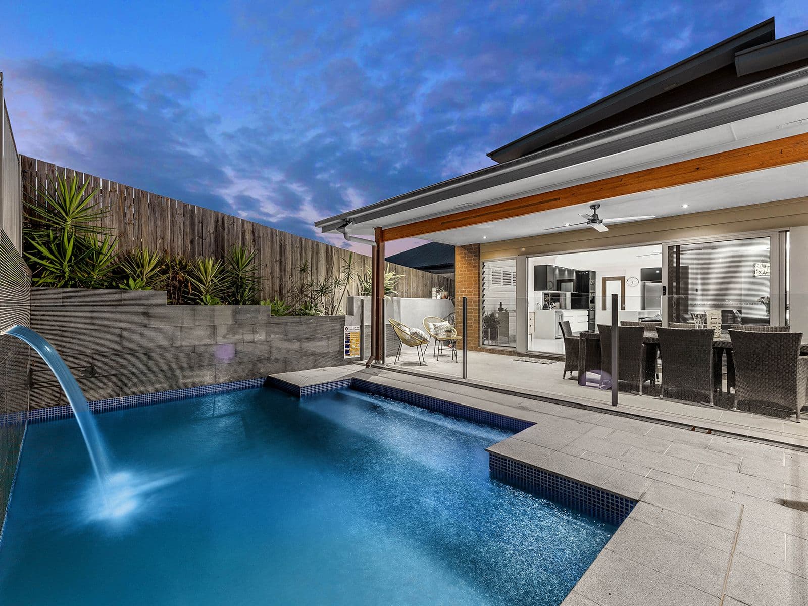 41 Raff Avenue, Holland Park QLD 4121, Holland Park - Thumbnail 3