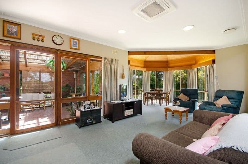 23 McKenzies Road, BUSHFIELD VIC 3281, Bushfield - Thumbnail 3