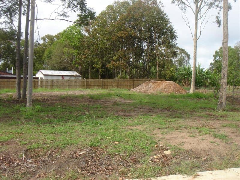 51 Orchid Avenue, URANGAN QLD 4655, Urangan - Thumbnail 7