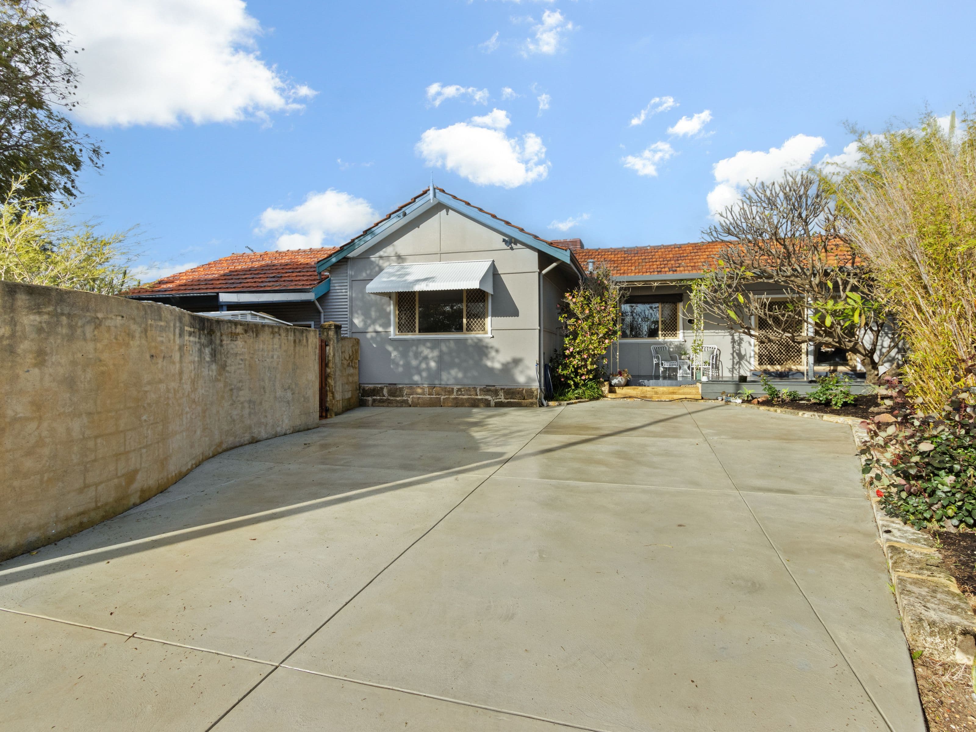 46 Frederick Road, Hamilton Hill WA 6163, Hamilton Hill - Image 1