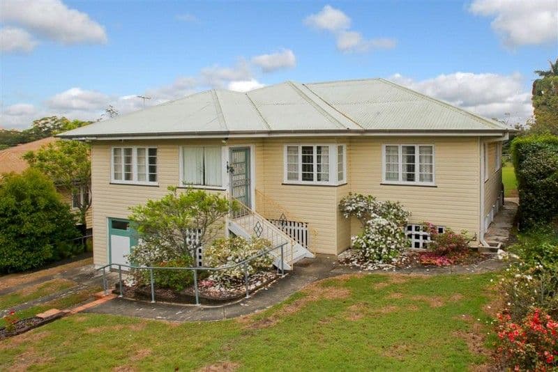 358 Nursery Road, HOLLAND PARK QLD 4121, Holland Park - Image 1