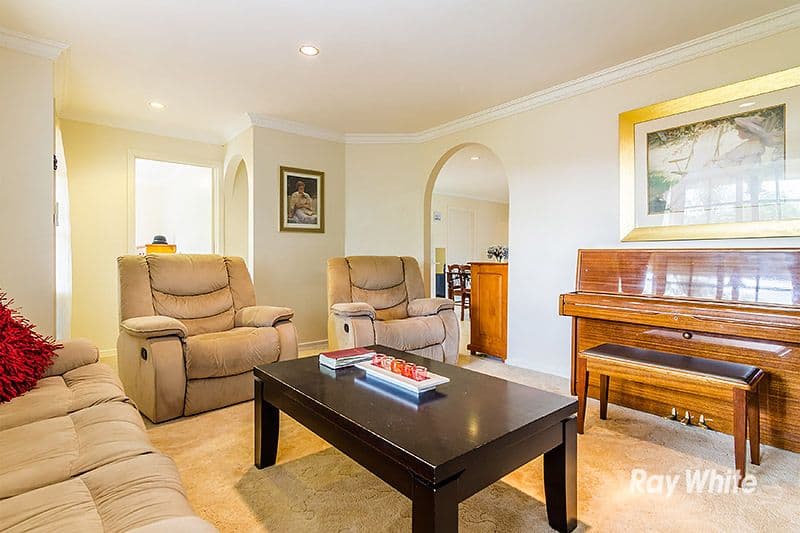 12 Dean Court, Cranbourne West VIC 3977, Cranbourne West - Thumbnail 3