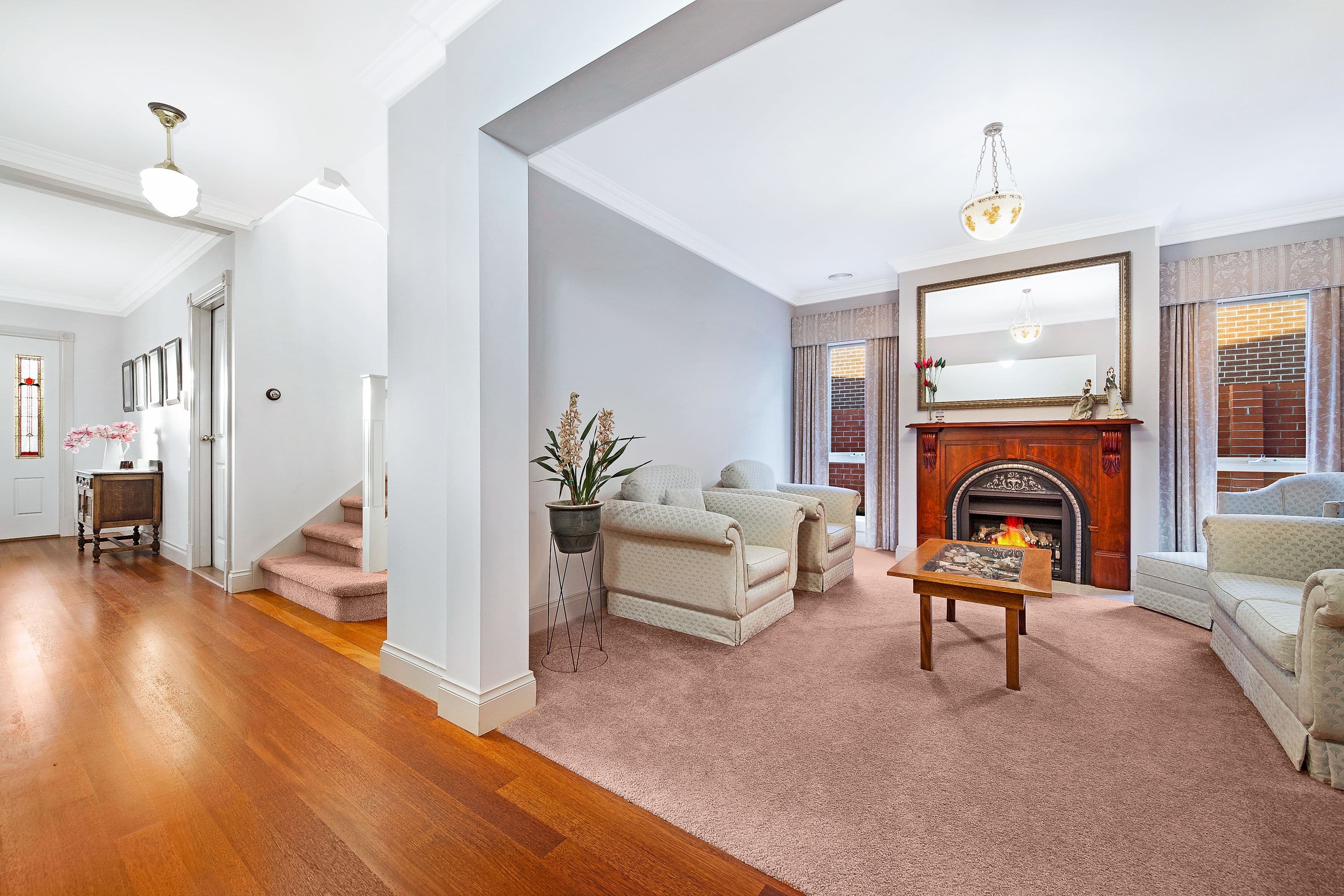 4 Clivejay Street, Glen Waverley VIC 3150, Glen Waverley - Thumbnail 2