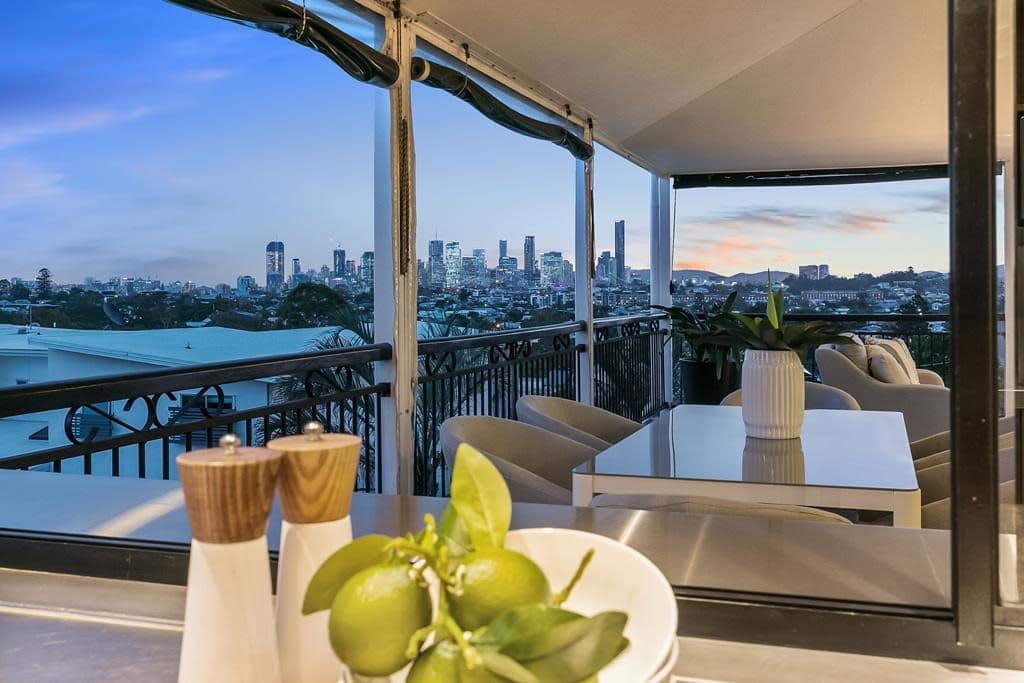 39 Victoria Street, Balmoral QLD 4171, Balmoral - Image 1