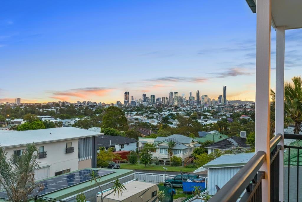 39 Victoria Street, Balmoral QLD 4171, Balmoral - Thumbnail 2