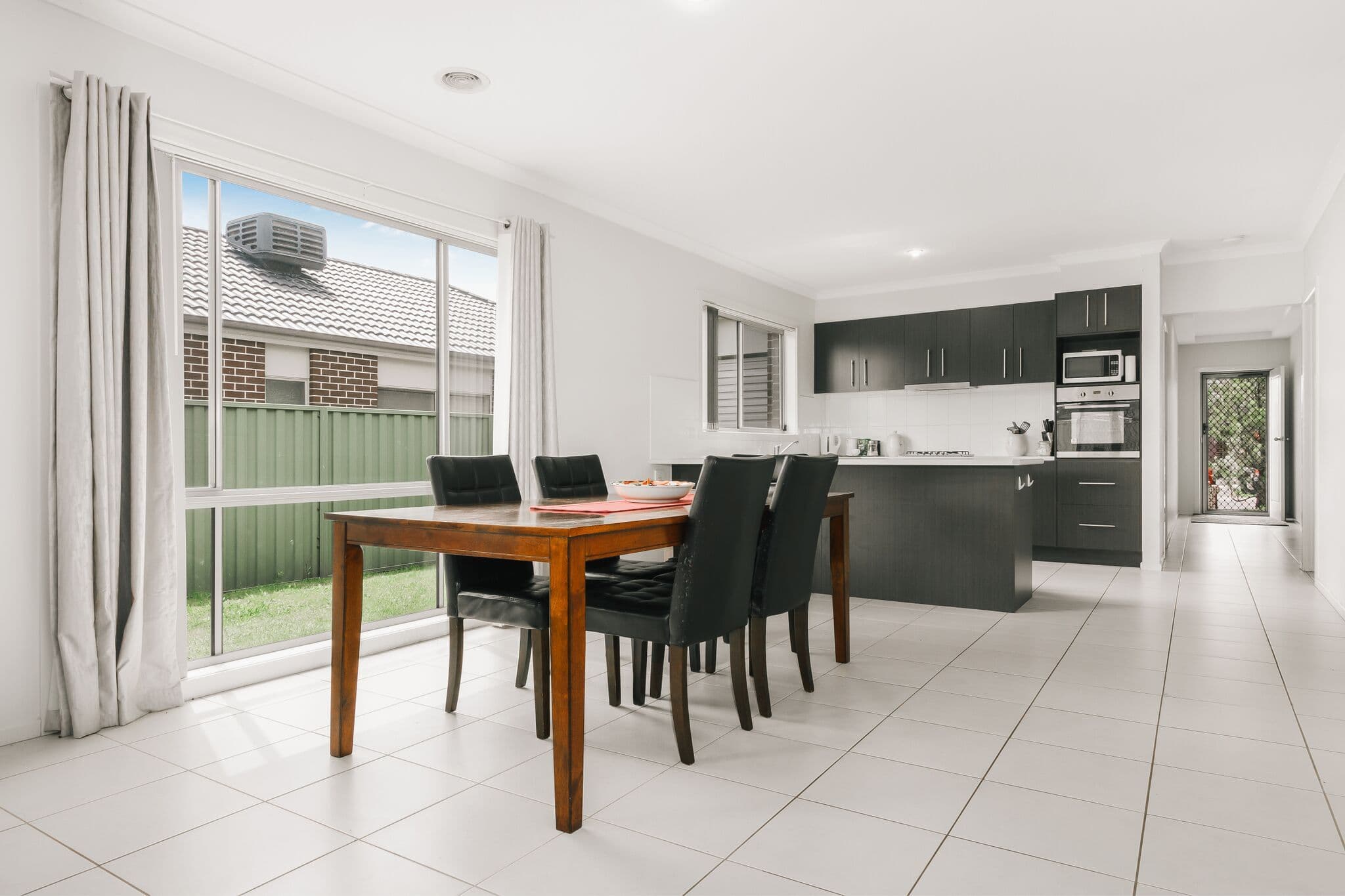18 Edmund Street, Pakenham VIC 3810, Pakenham - Thumbnail 5