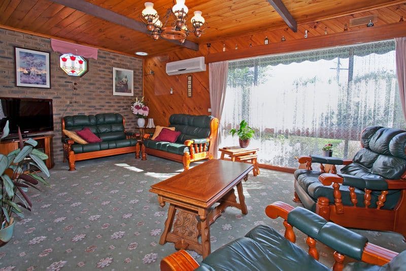 114  Townsend Road, ST ALBANS PARK VIC 3219, St Albans Park - Thumbnail 3