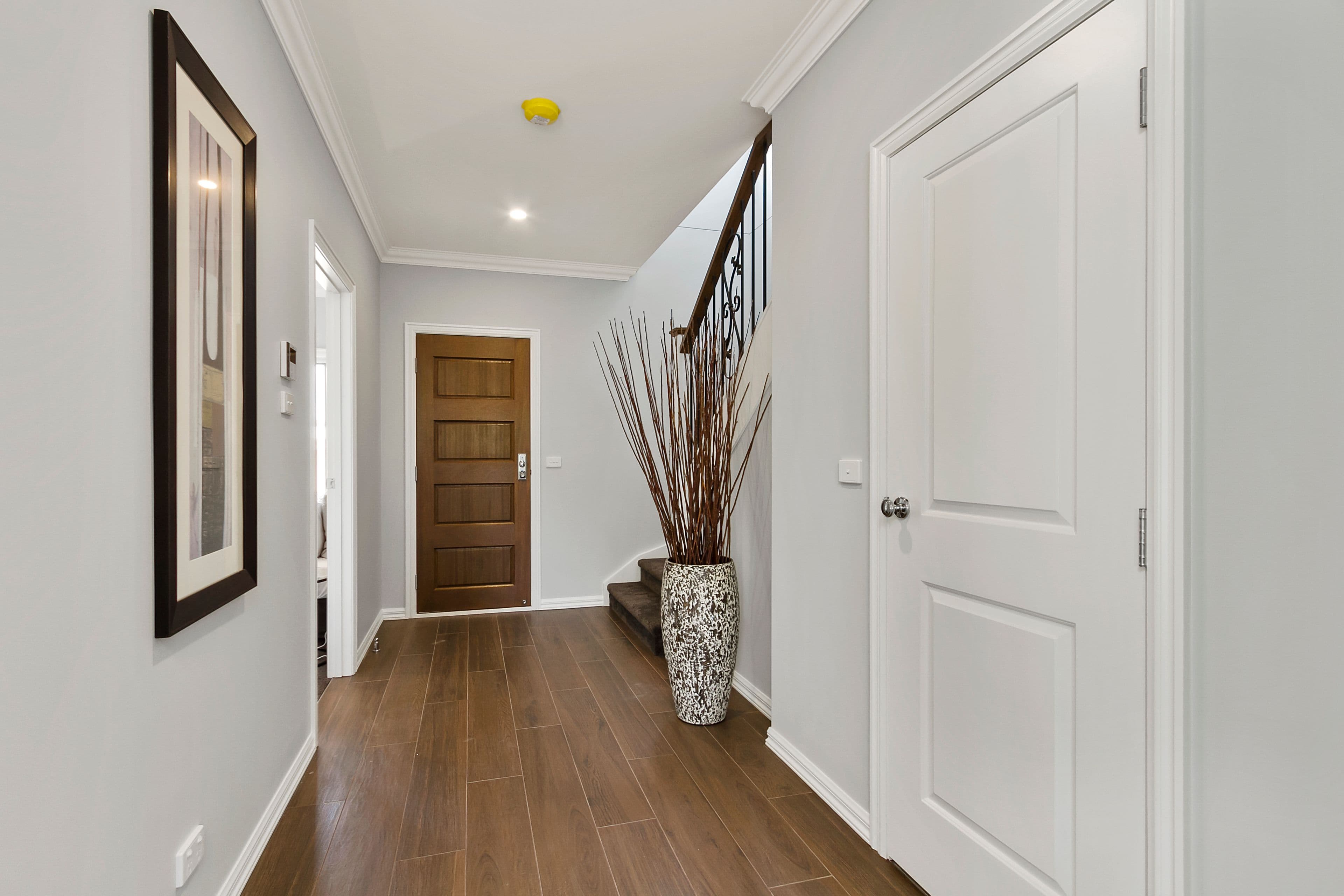 54 King Parade, Knoxfield VIC 3180, Knoxfield - Thumbnail 2