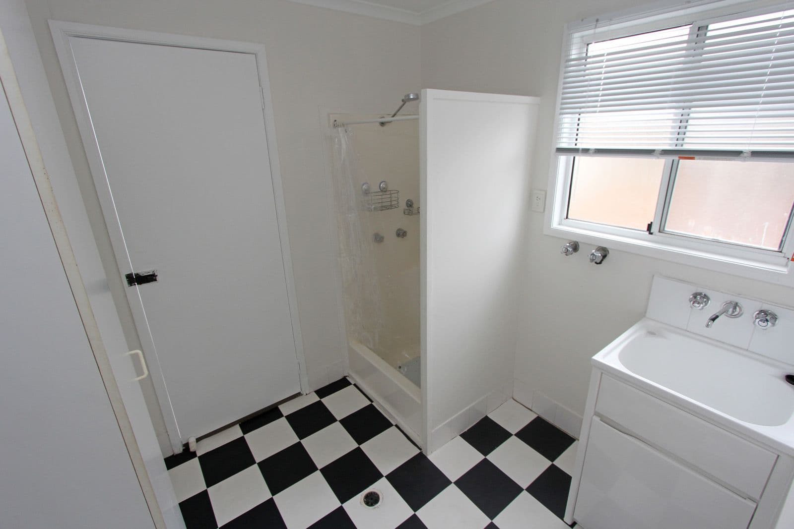 39 Karalta Road, Erina NSW 2250, Erina - Thumbnail 8