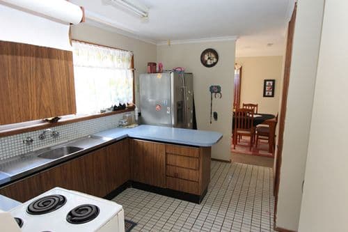 9 Cudgee Close, GREEN POINT NSW 2251, Green Point - Thumbnail 5