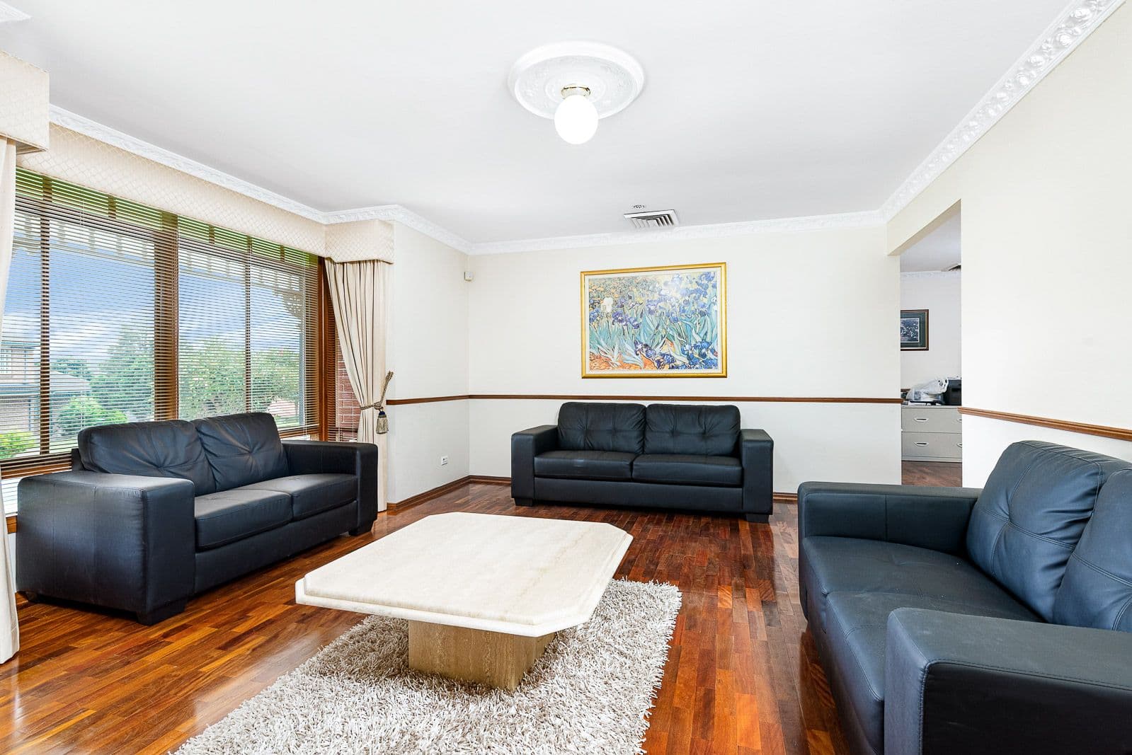 4 Beaumaris Avenue, Castle Hill NSW 2154, Castle Hill - Thumbnail 4
