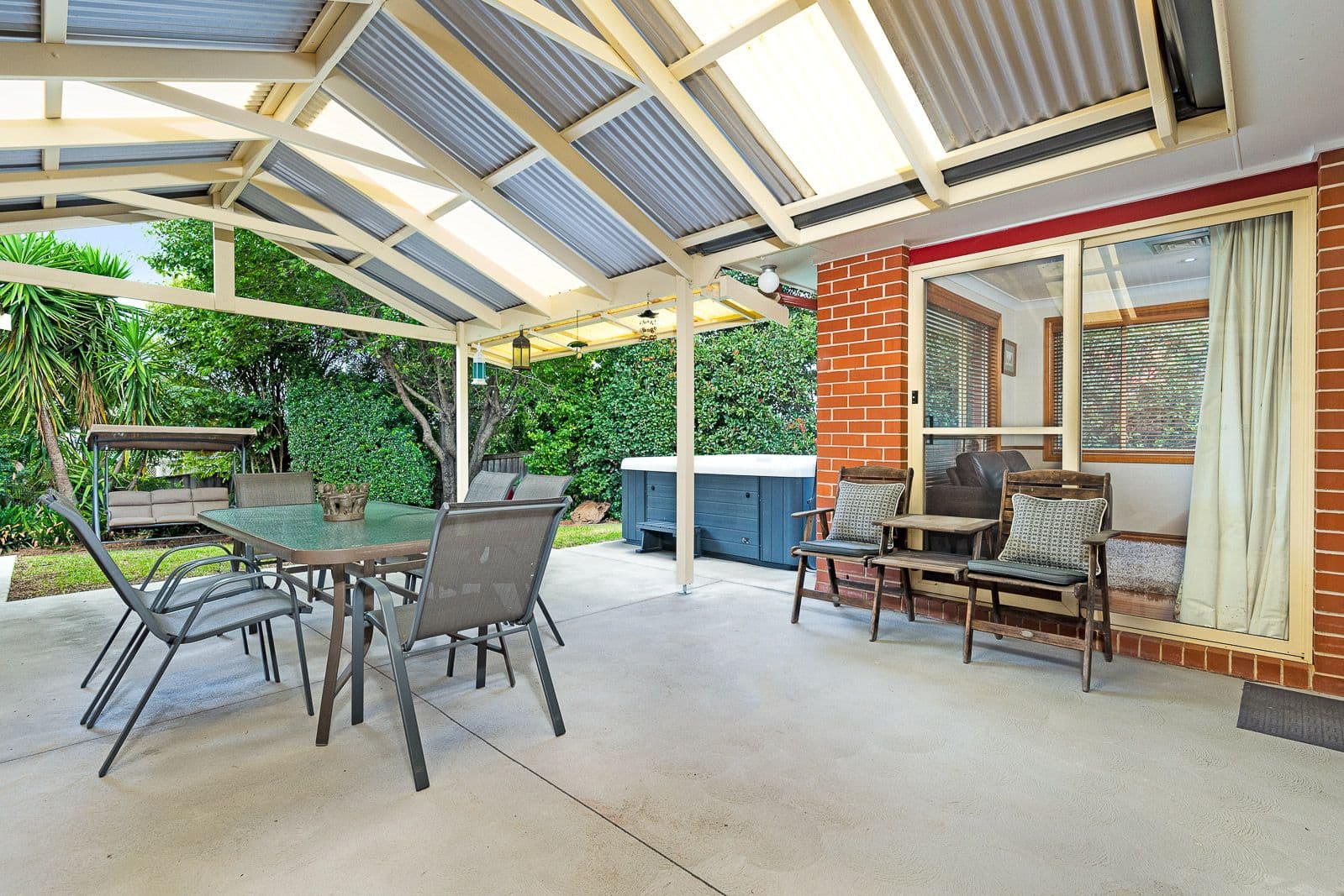 4 Beaumaris Avenue, Castle Hill NSW 2154, Castle Hill - Thumbnail 8