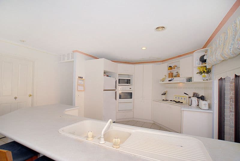 13 Wattleview Rise, SCORESBY VIC 3179, Scoresby - Thumbnail 3