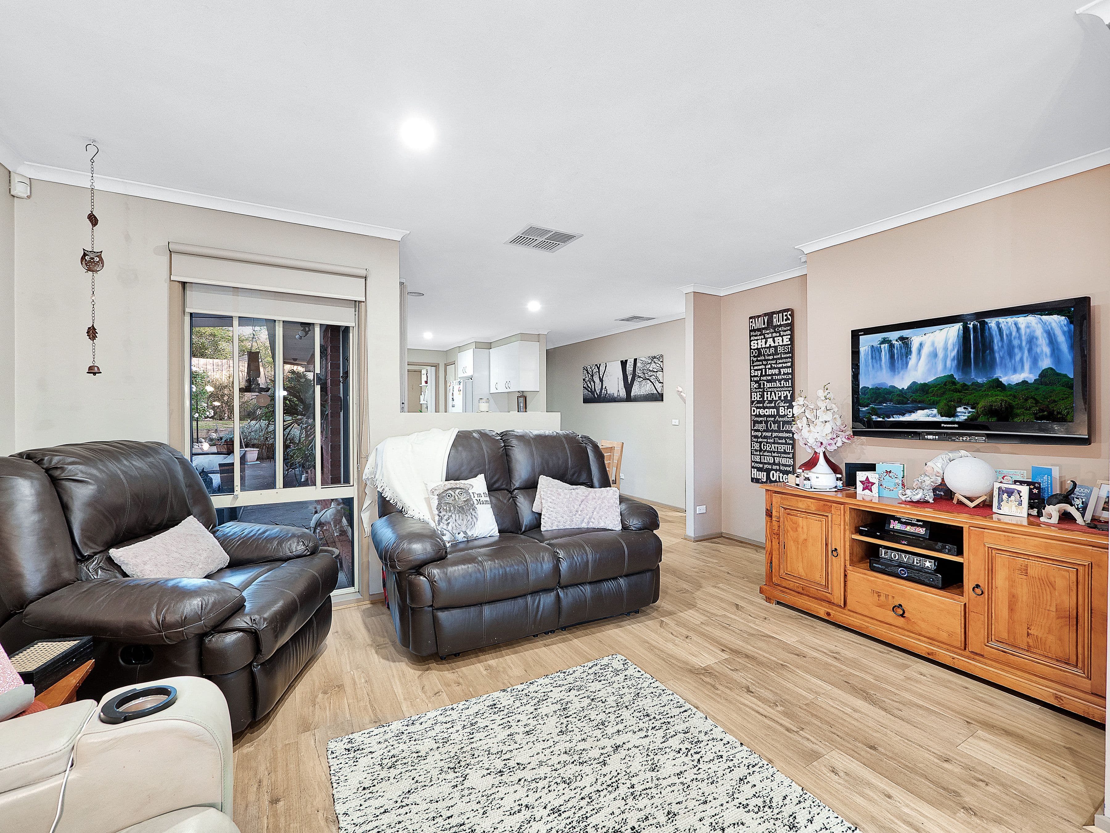 12 Manisa Place, Cranbourne West VIC 3977, Cranbourne West - Thumbnail 3