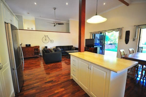 37 Coral Sea Crescent, WULGURU QLD 4811, Wulguru - Image 1