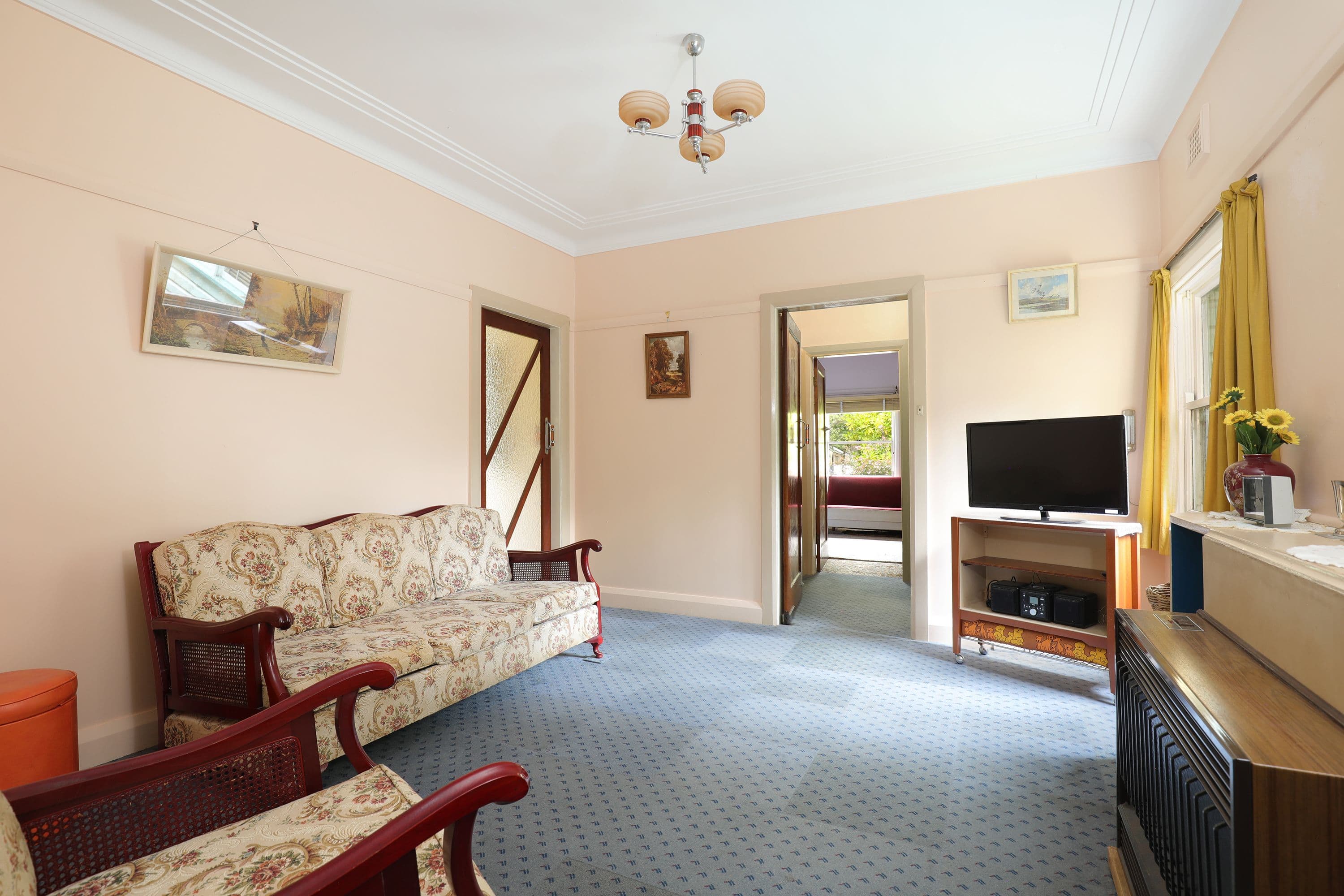 10 Inconstant Street, Blackheath NSW 2785, Blackheath - Thumbnail 2