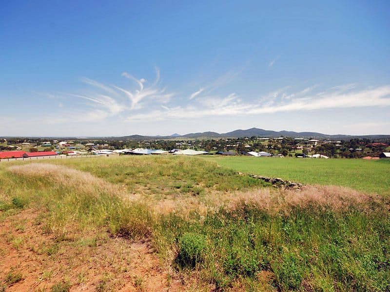 10 Trenwith Terrace, ROCKYVIEW QLD 4701, Rockyview - Thumbnail 3