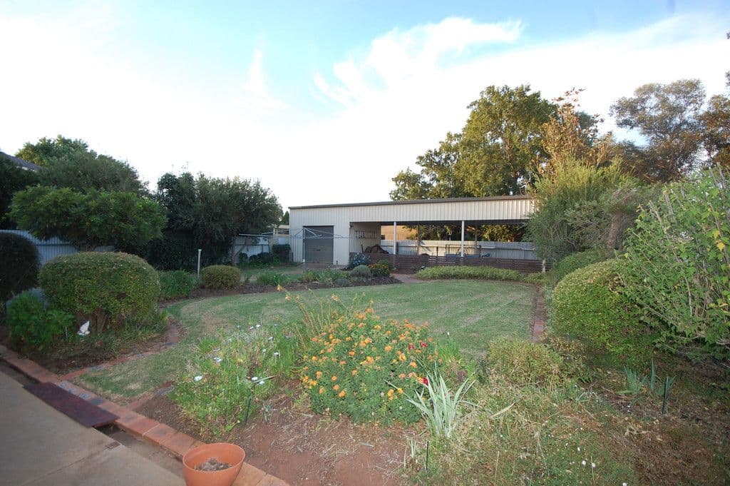12 Rhoda Place, Yoogali - Thumbnail 2