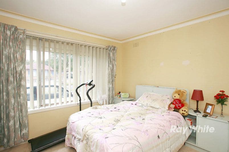 40 Hanleth Avenue, SPRINGVALE VIC 3171, Springvale - Thumbnail 6