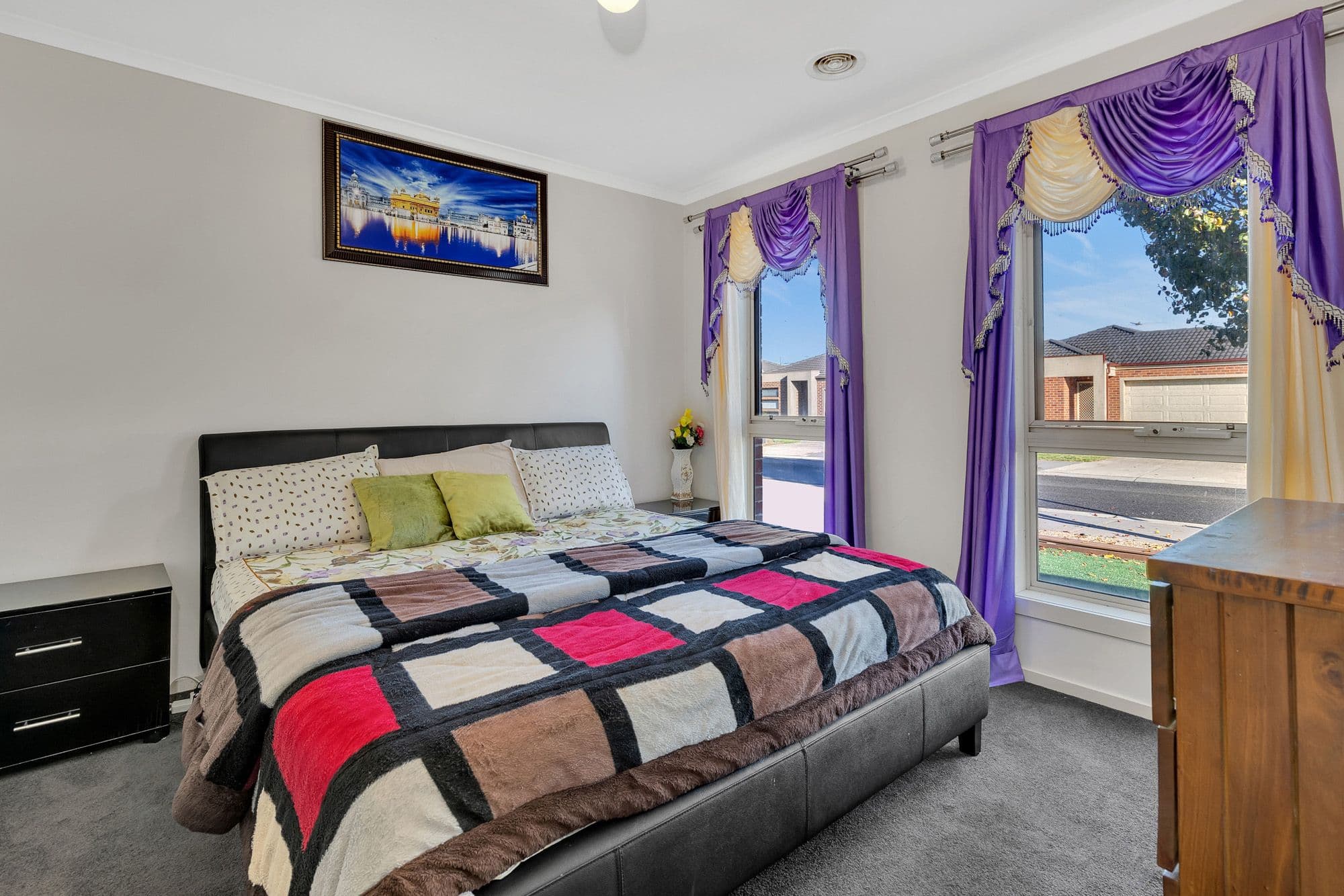 4 Galeff Avenue, Truganina VIC 3029, Truganina - Thumbnail 2