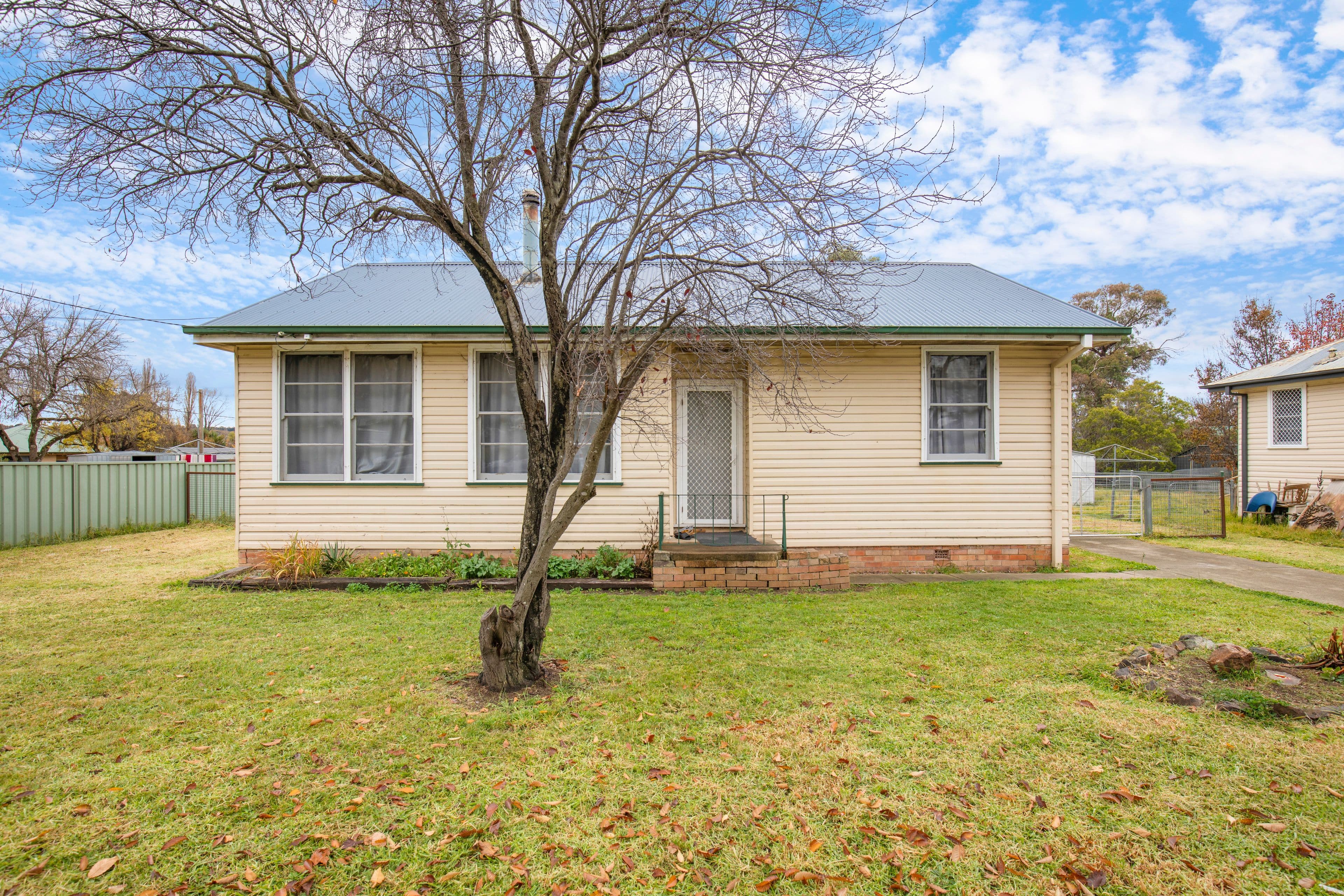 69 Brown Street, Armidale NSW 2350, Armidale - Image 1
