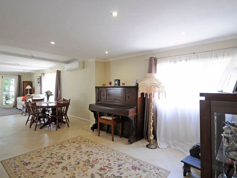 136 Cypress Terrace, PALM BEACH QLD 4221, Palm Beach - Thumbnail 6