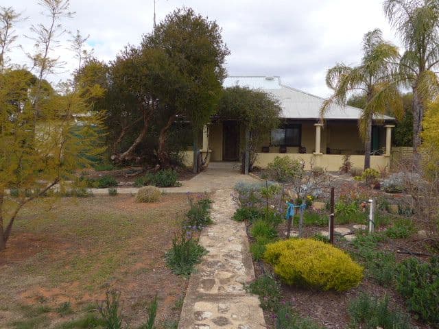 129 McKenzie Road, BARMERA SA 5345, Barmera - Image 1